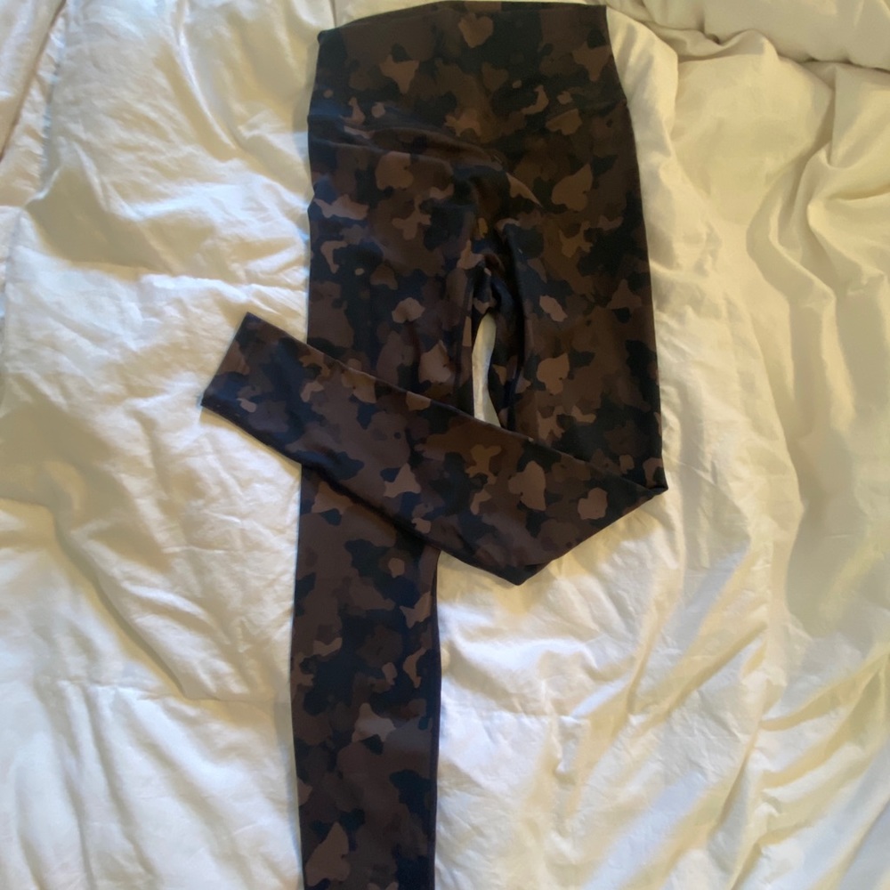Balance Athletica Camo leggings